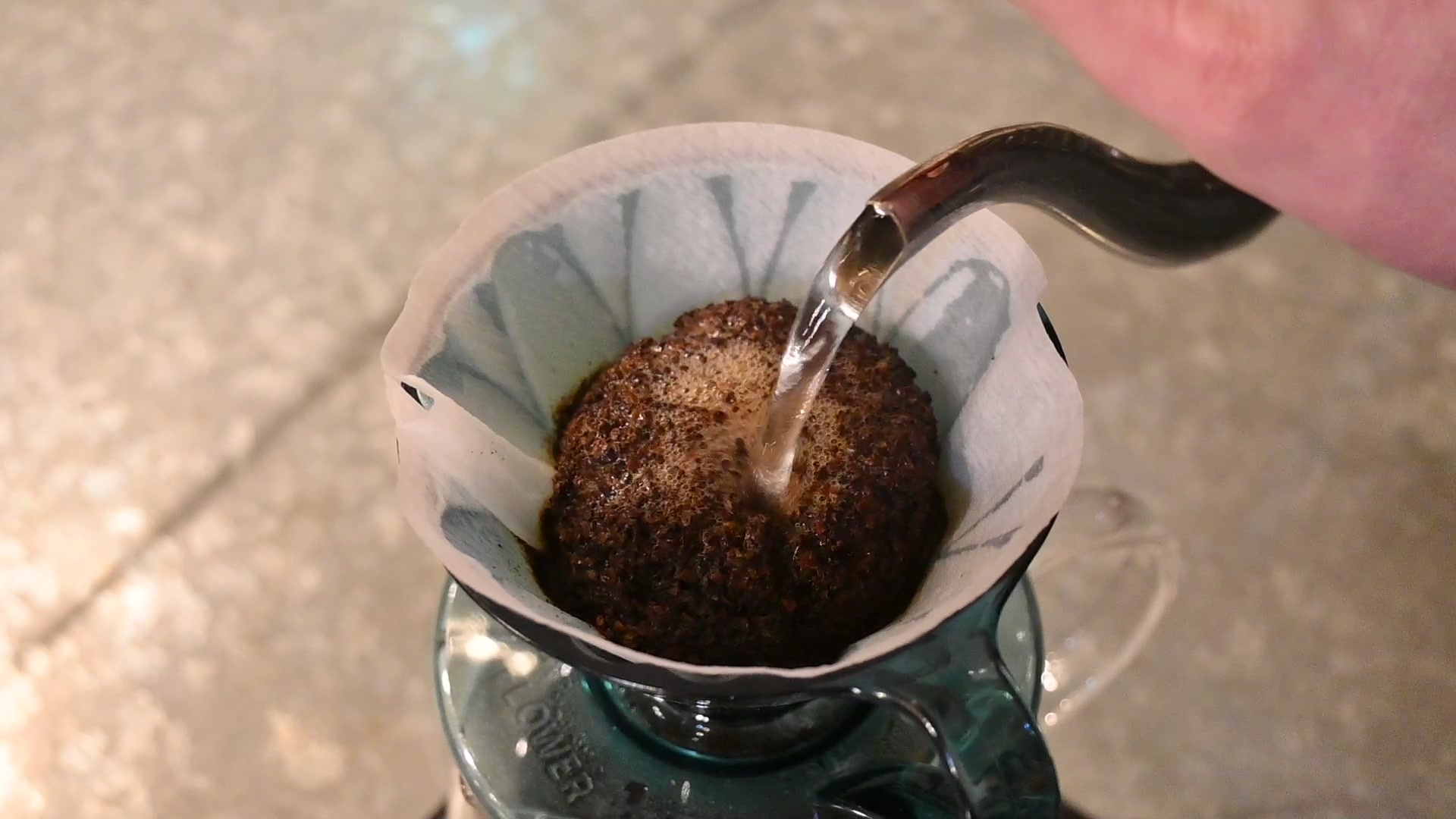 2nd pour: a generous amount of water